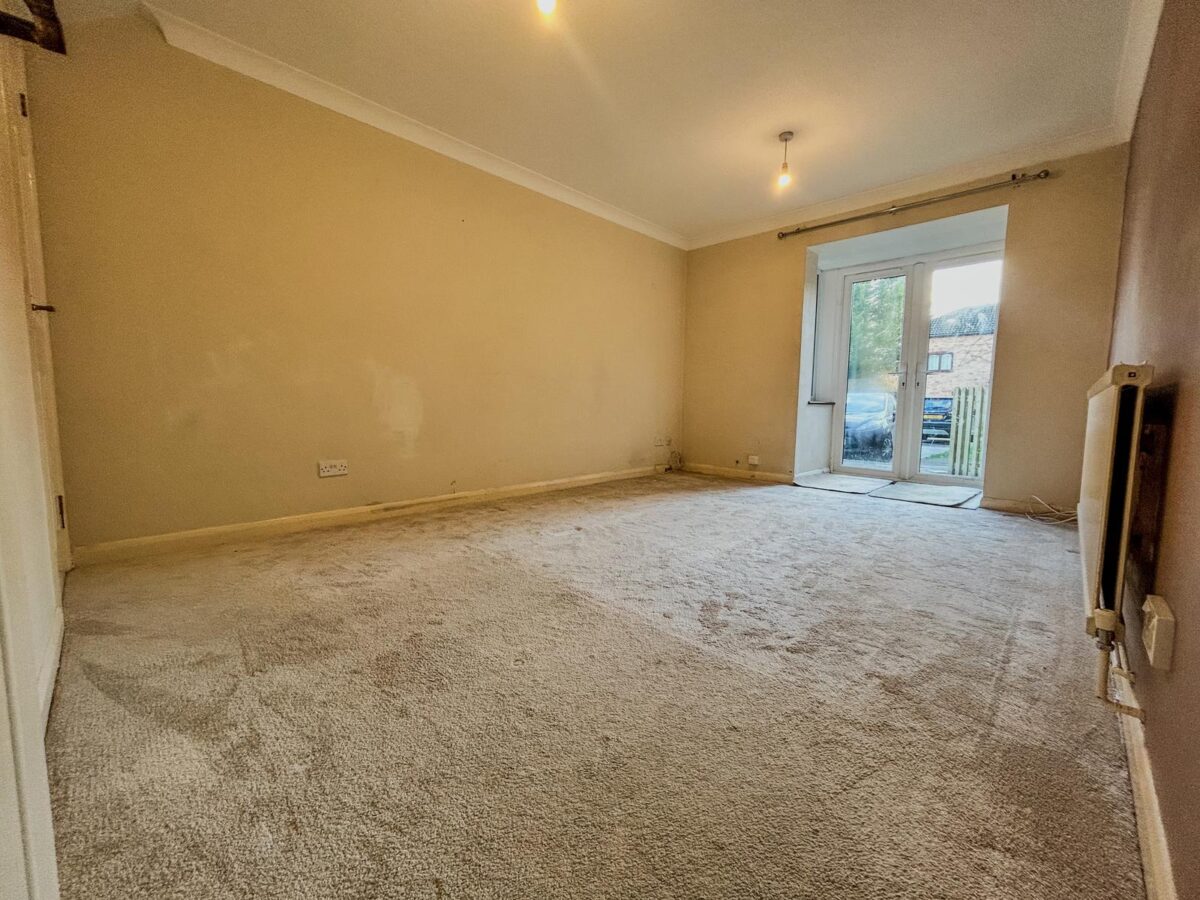2 Bedroom House - High Wycombe
