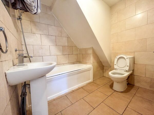 1 Bedroom Flat  - High Wycombe