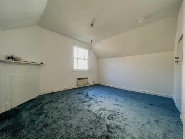 1 Bedroom Flat  - High Wycombe