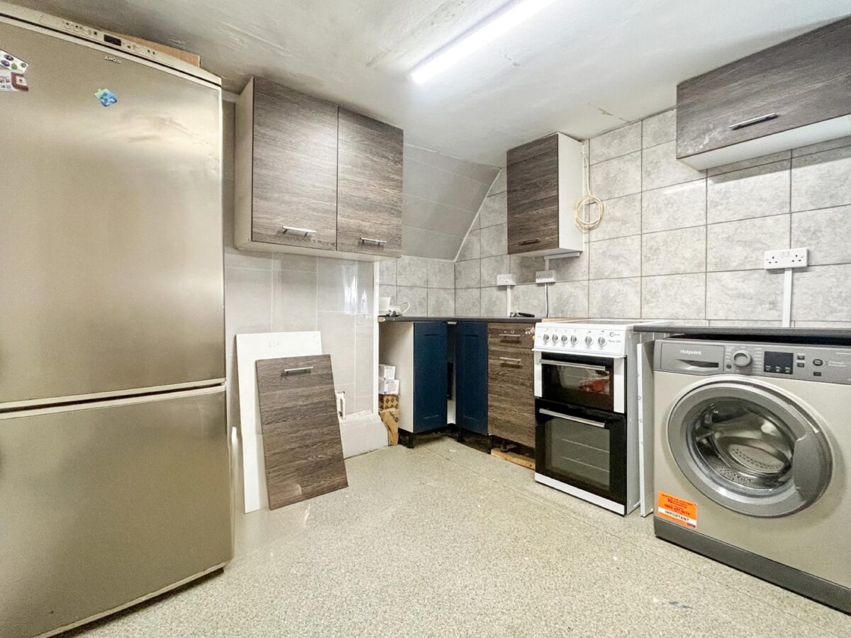 1 Bedroom Flat  - High Wycombe