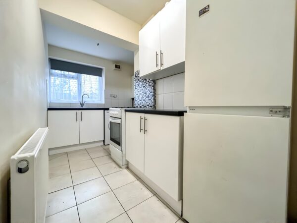 1 Bedroom Apartment  - High Wycombe