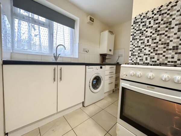 1 Bedroom Apartment  - High Wycombe