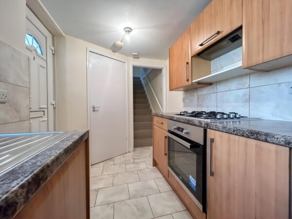 2 Bedroom Flat  - High Wycombe