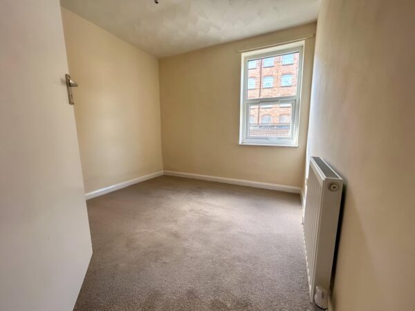 2 Bedroom Flat  - High Wycombe