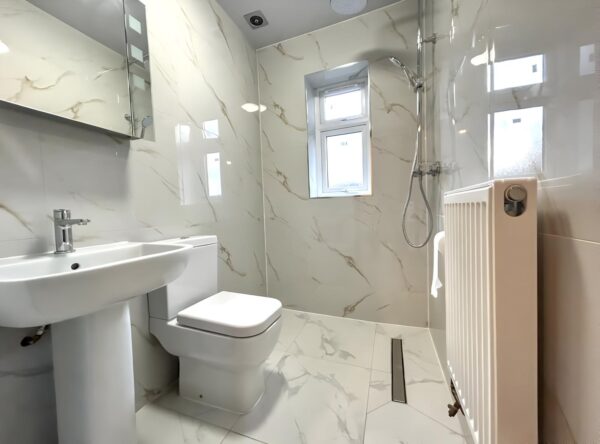 Modern Studio Flat  - High Wycombe