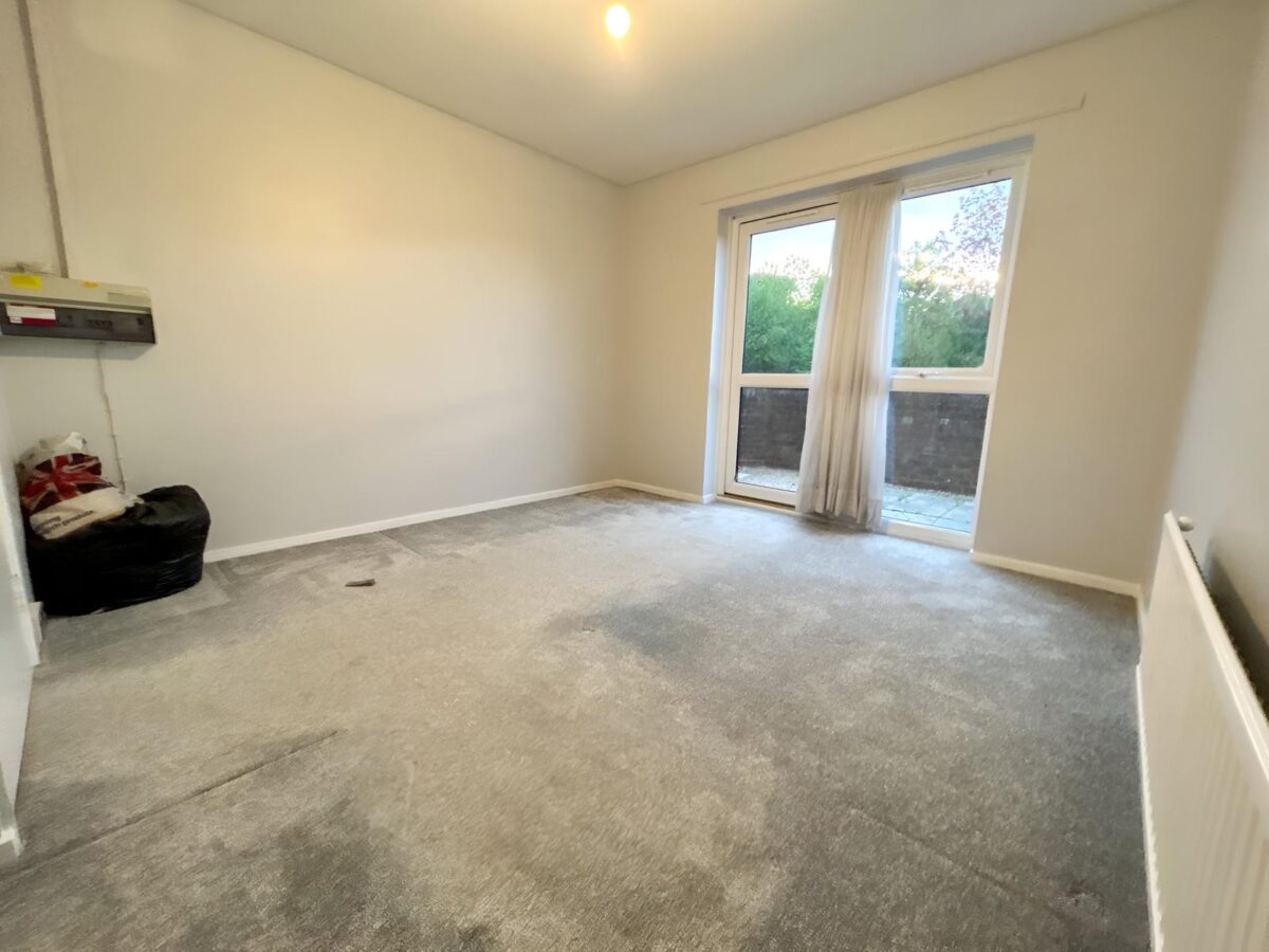 1 Bedroom Flat  - High Wycombe