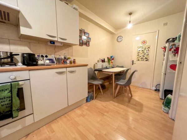 1 Bedroom Flat  - High Wycombe