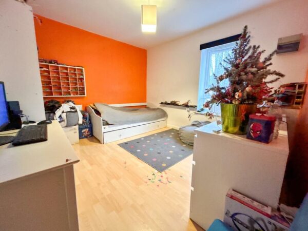 1 Bedroom Flat  - High Wycombe