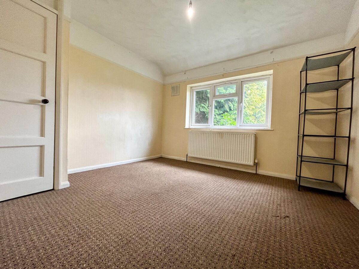 2 Bedroom Flat - High Wycombe