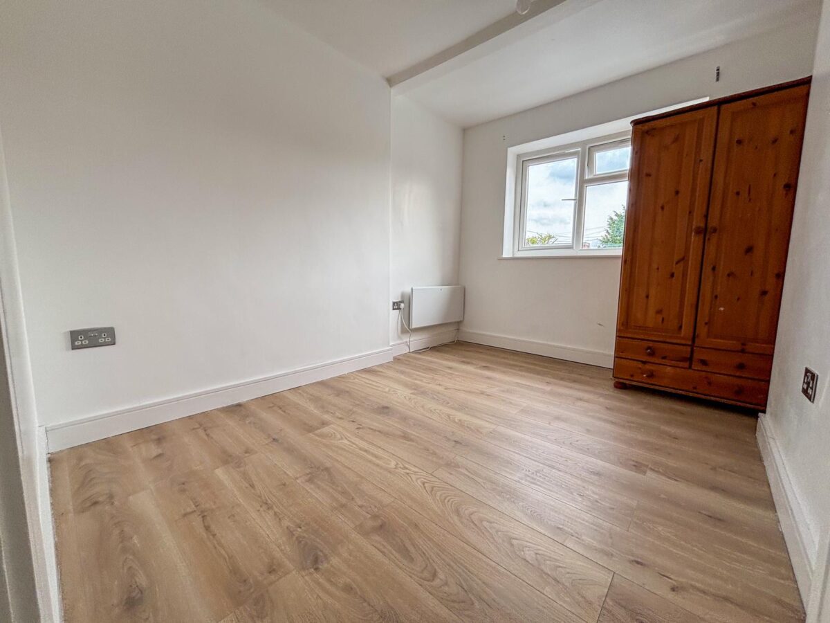 4 Bedroom Flat  - High Wycombe