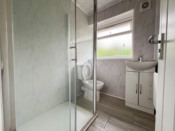 4 Bedroom Flat  - High Wycombe