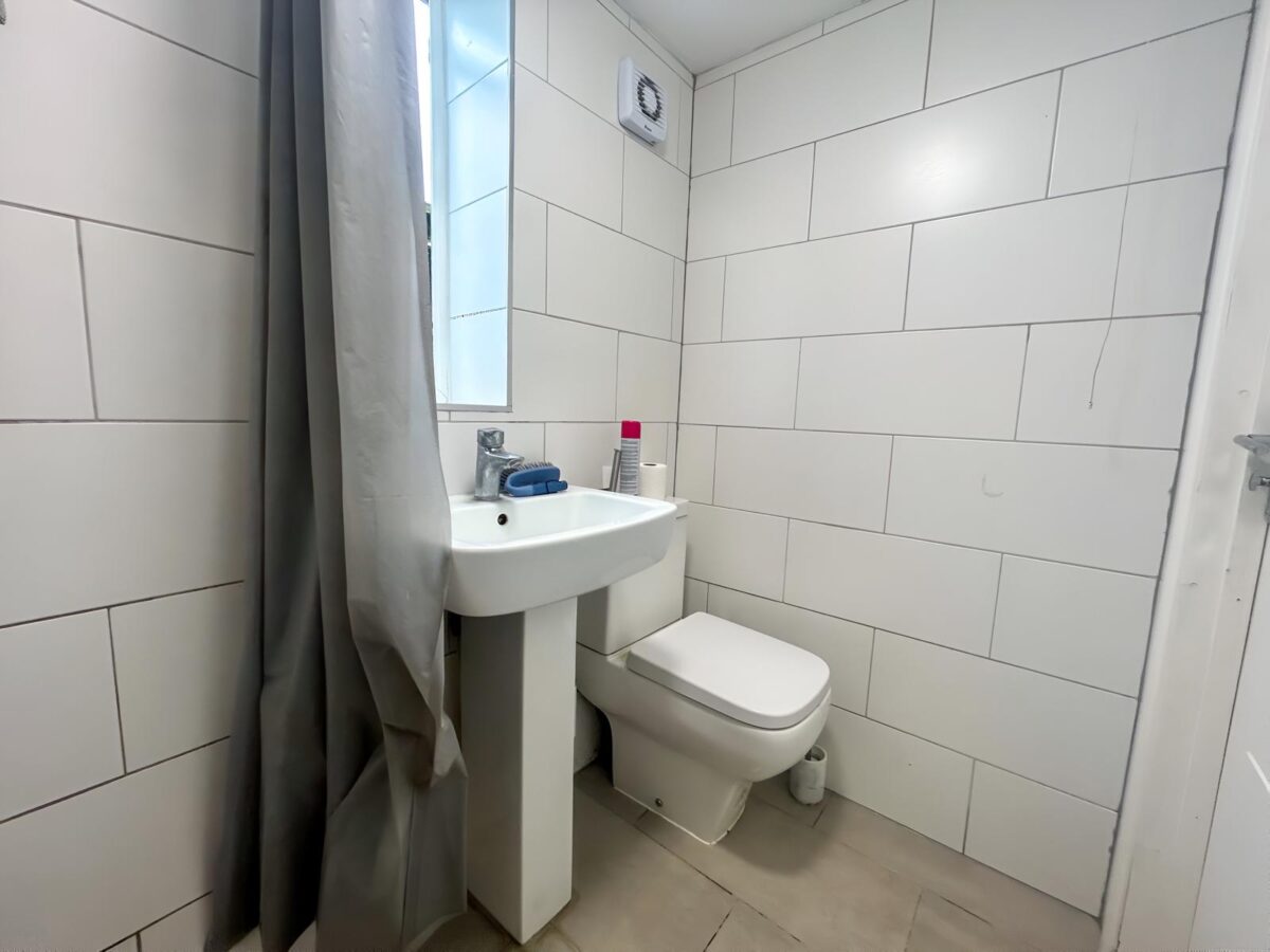 Studio Flat  - High Wycombe