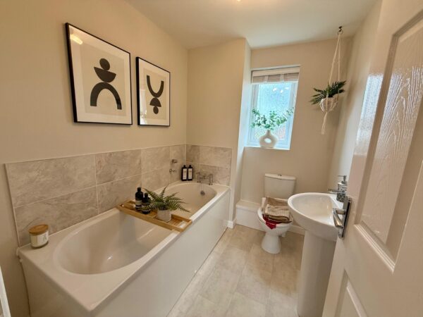 Furnished 2 Bedroom House  - NG17