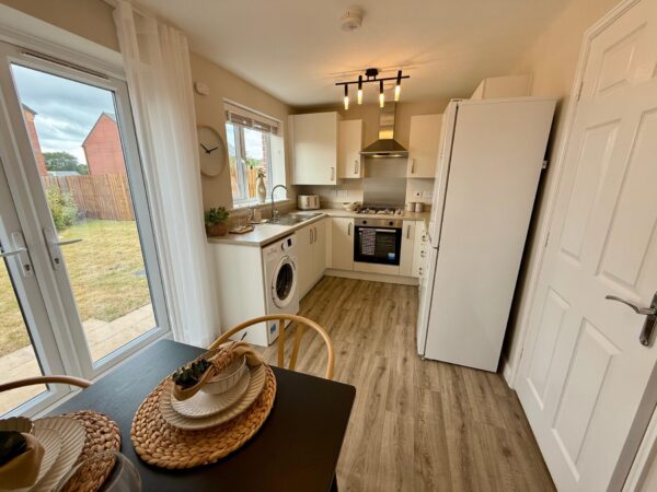 Furnished 2 Bedroom House  - NG17