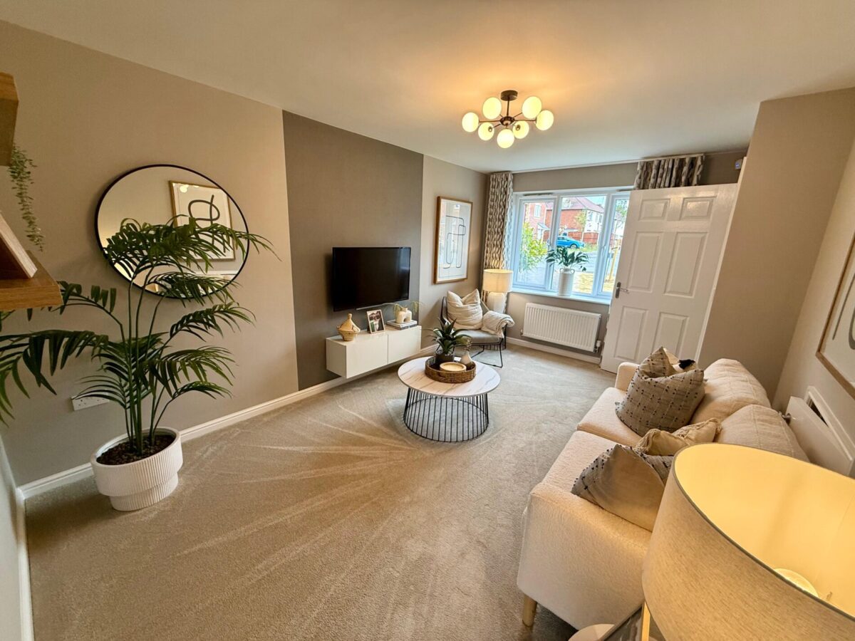 Furnished 2 Bedroom House  - NG17