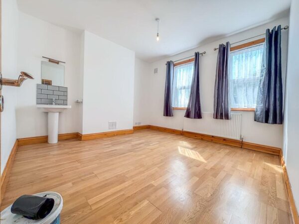 6 Bedroom Student Property - High Wycombe