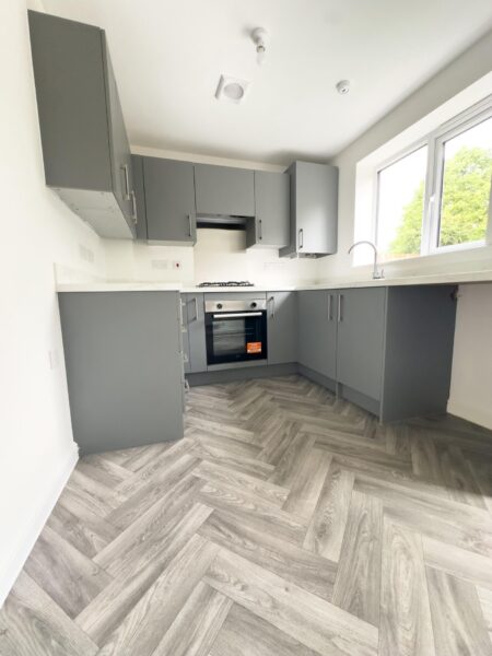 2 Bedroom House  - NG17