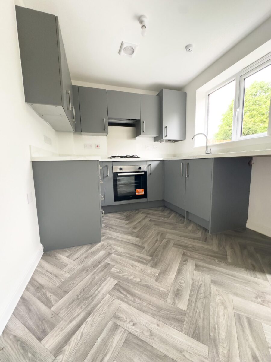 2 Bedroom House  - NG17