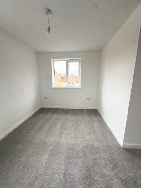 2 Bedroom House  - NG17