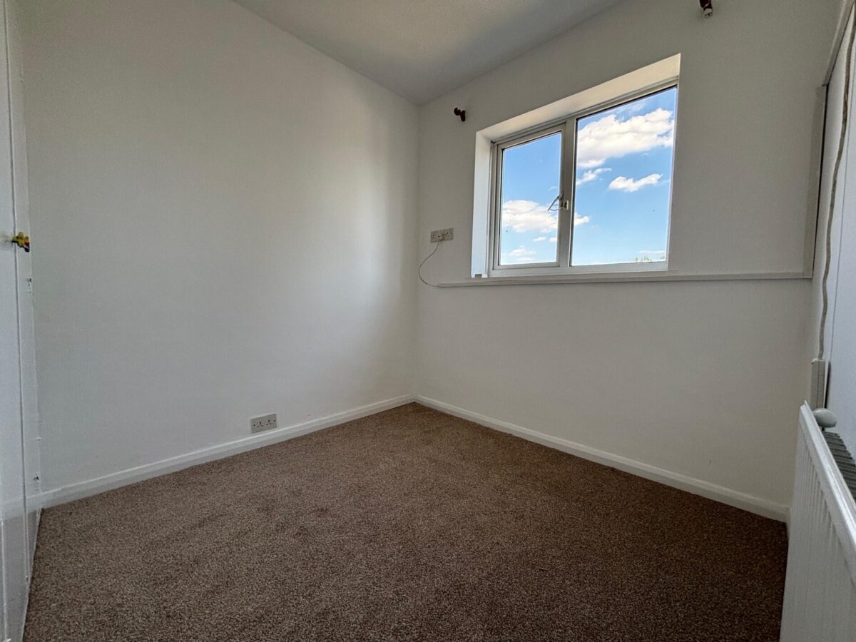 Refurbished 4 Bedroom House  - High Wycombe