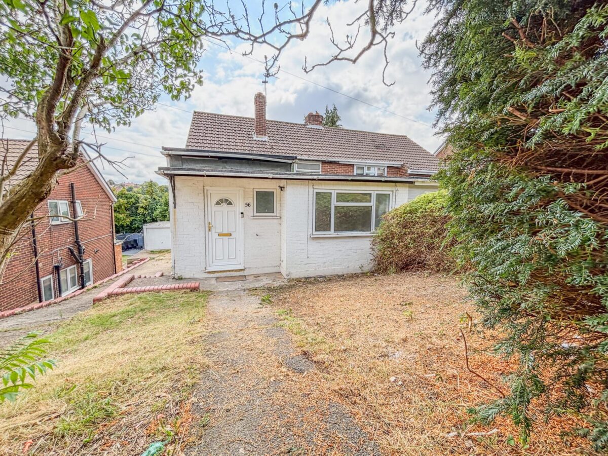 Refurbished 4 Bedroom House  - High Wycombe