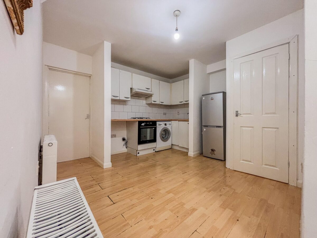 1 Bedroom Flat  - High Wycombe