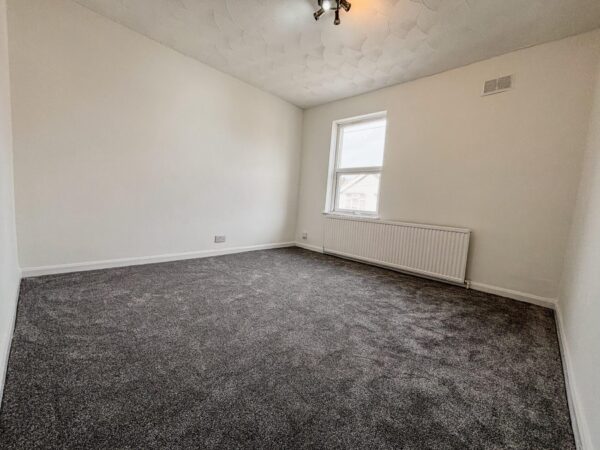 3 Bedroom House  - High Wycombe