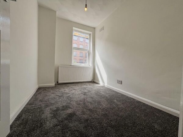 3 Bedroom House  - High Wycombe
