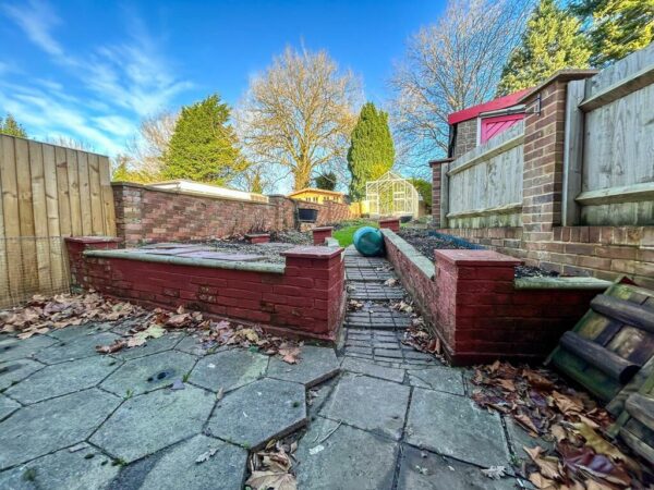 3 Bedroom House - High Wycombe