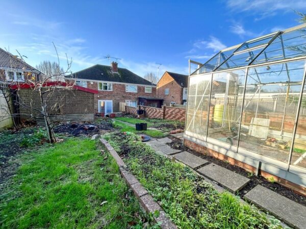 3 Bedroom House - High Wycombe