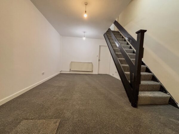 2 Bedroom Flat  - High Wycombe