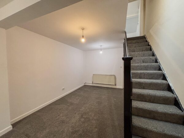 2 Bedroom Flat  - High Wycombe
