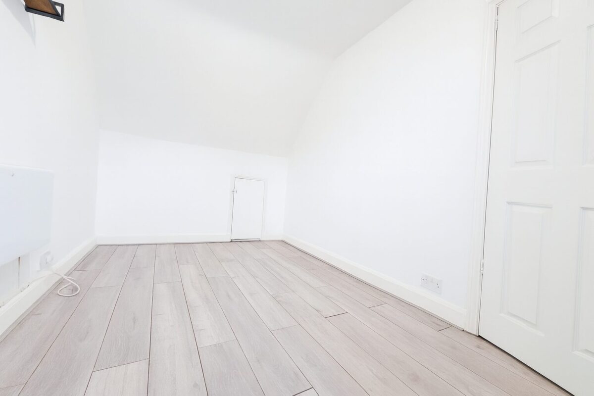 1 Bedroom Flat  - High Wycombe