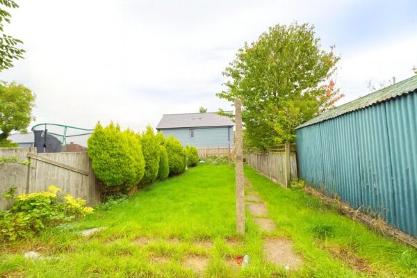 2 Bedroom Flat  - High Wycombe
