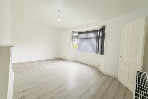 1 Bedroom Flat  - High Wycombe