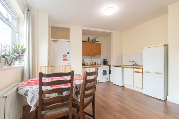 En-Suite Double Room - High Wycombe