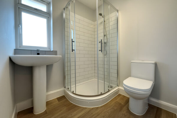 Large Furnished Room  - High Wycombe