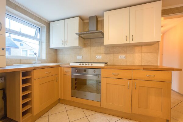 2 Bedroom Flat  - High Wycombe