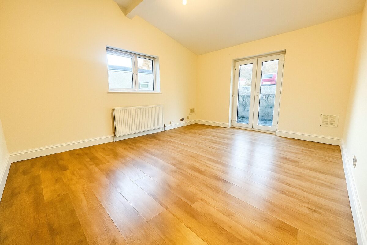 2 Bedroom Flat  - High Wycombe