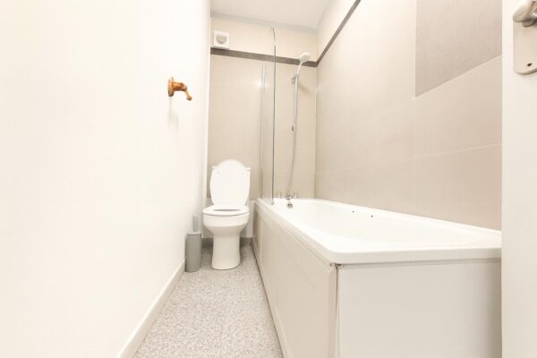 En-Suite Room - High Wycombe