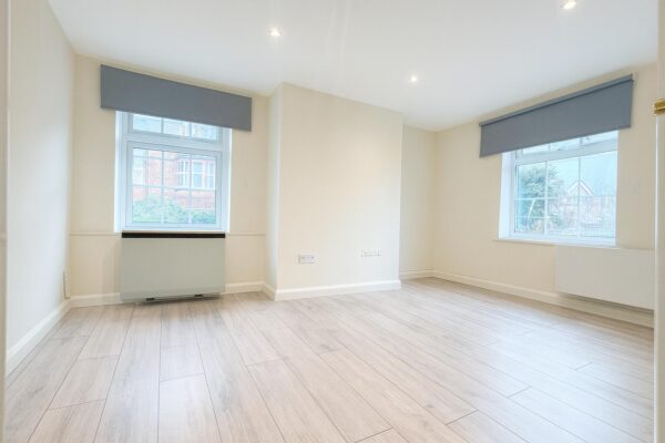 1 Bedroom Flat  - High Wycombe