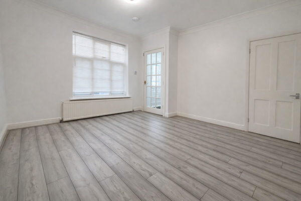 3 Bedroom House  - High Wycombe