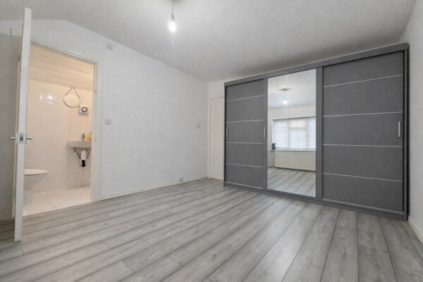 3 Bedroom House  - High Wycombe