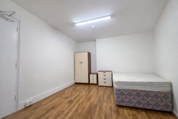 En-Suite Room  - High Wycombe