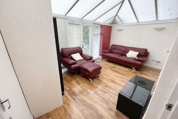 4 Bed Semi-Detached, Walton Drive. High Wycombe, Buckinghamshire, HP13 6TS