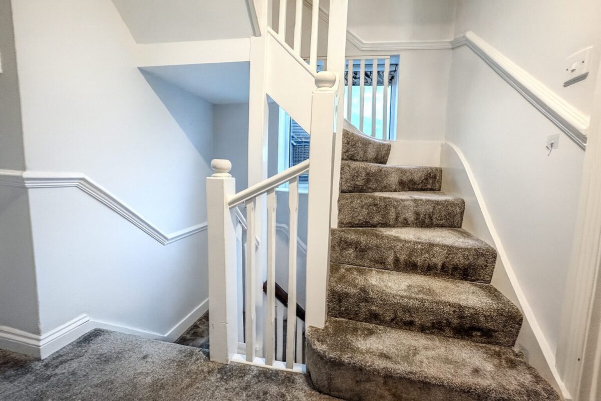 4 Bedroom House  - High Wycombe