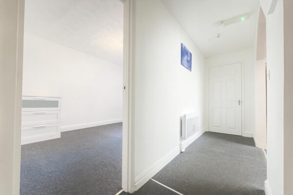 1/2 Bedroom Flat  - High Wycombe