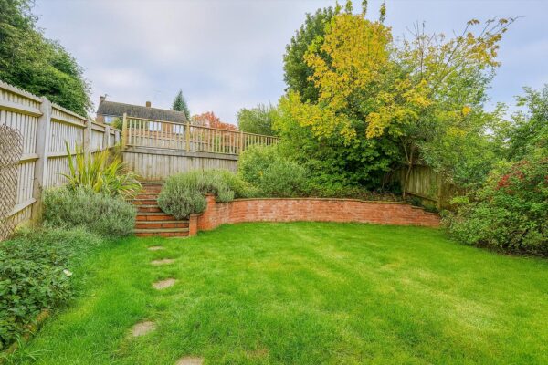 4 Bedroom House  - High Wycombe