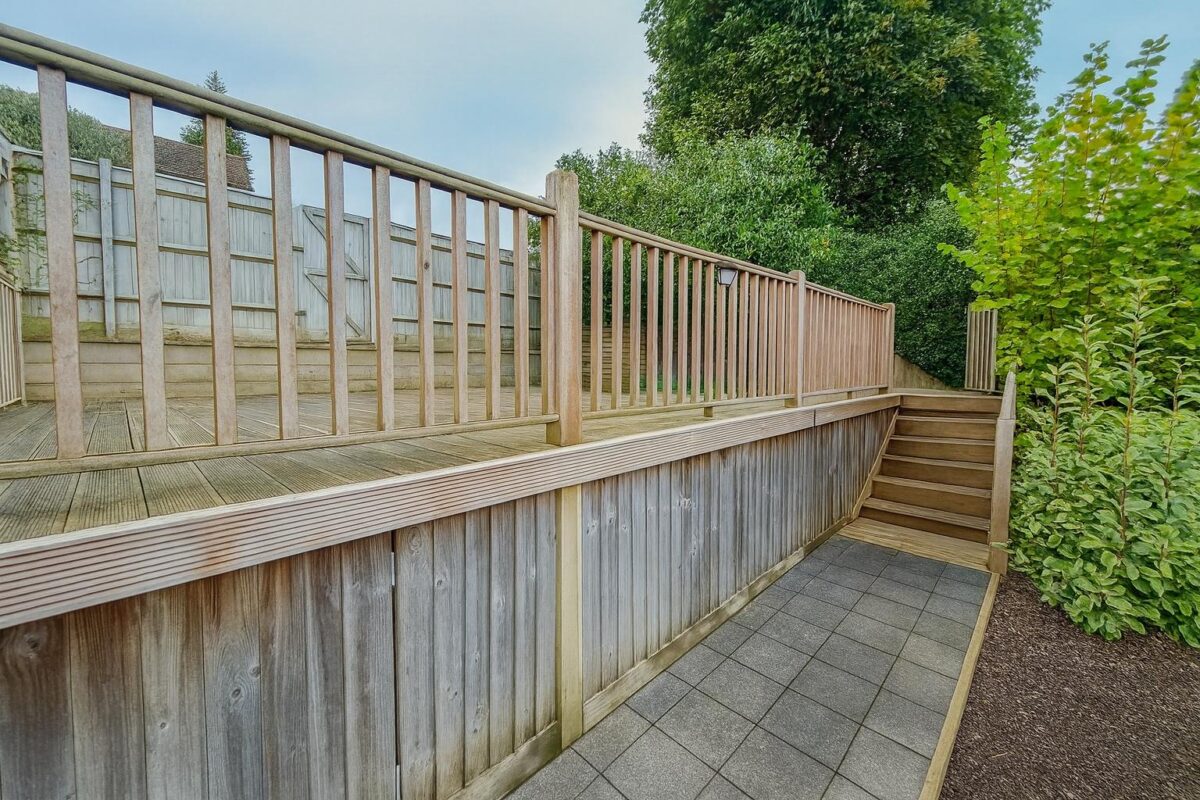 4 Bedroom House  - High Wycombe
