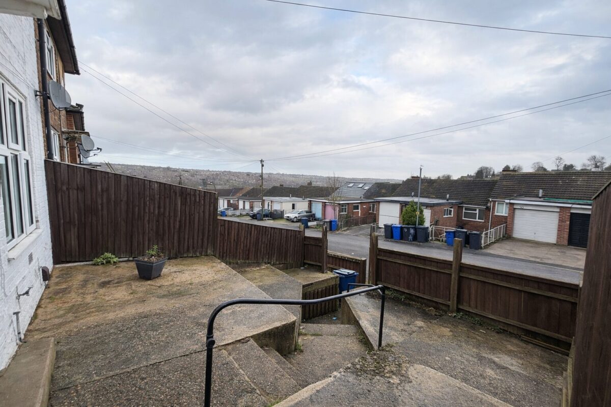 4 Bedroom House - High Wycombe